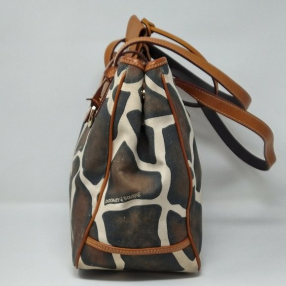 Women's Dooney & Bourke Giraffe Design Distressed Brown/Cream Bag w/Coin Pouch - Picture 4 of 16